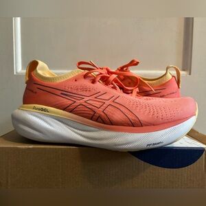 ASICS Gel Nimbus 25